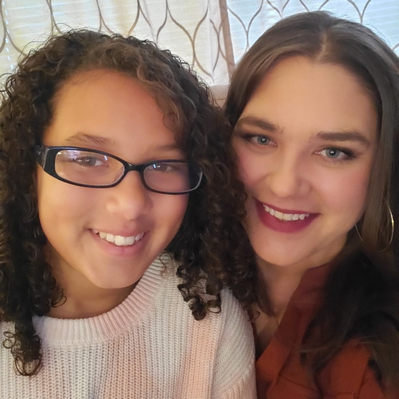 Fabulous Pre-Loved and New Clothing - Picture 3 of 3